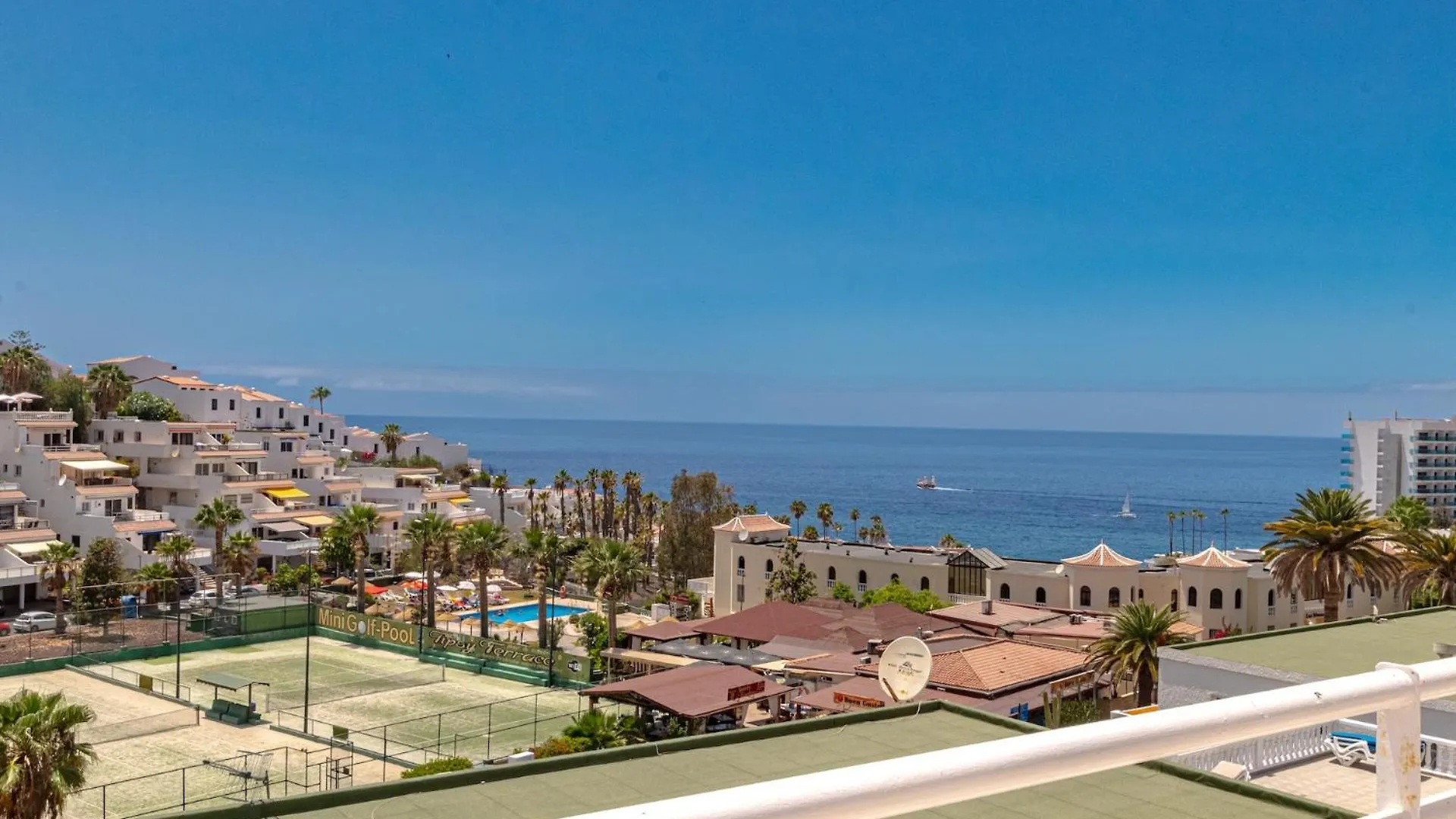 Sunny Oceanview Terrace By Dream Homes Tenerife Acantilado de los Gigantes 0*,  İspanya