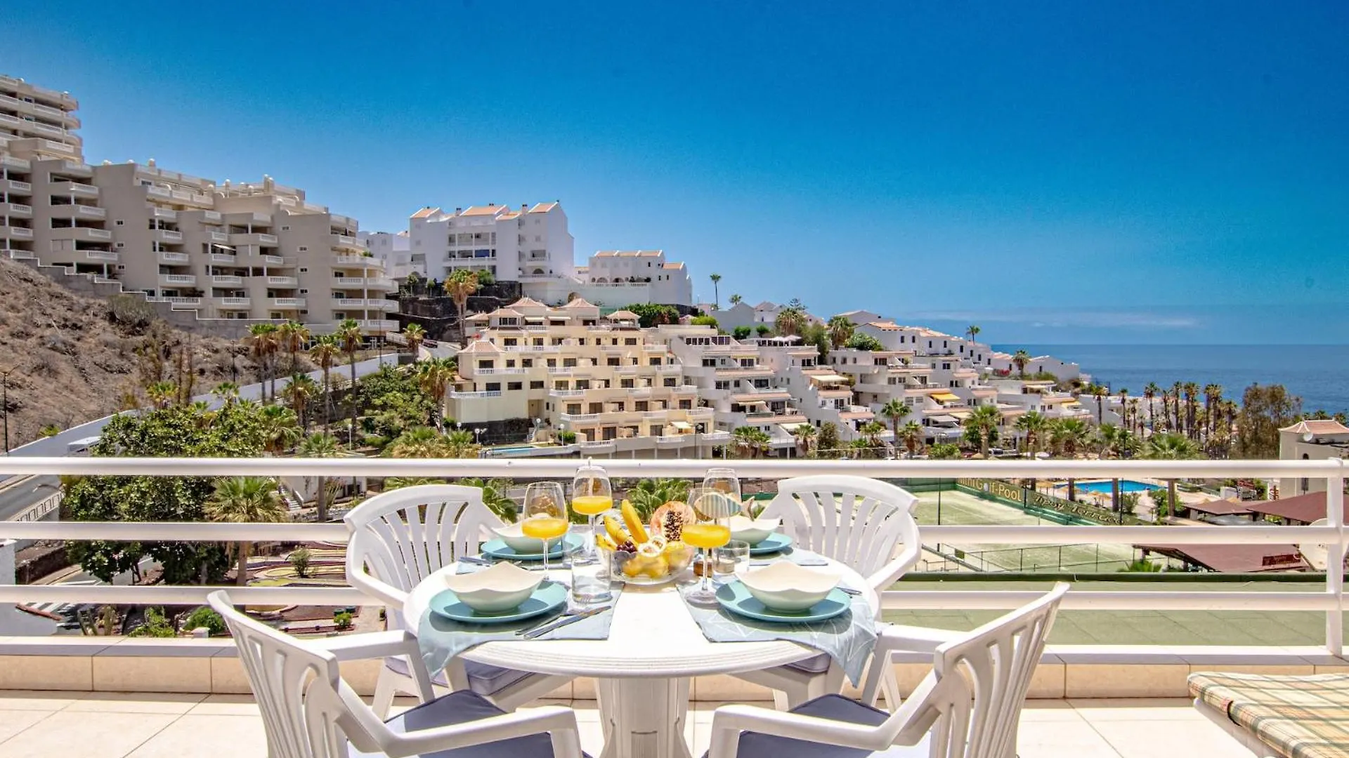 Sunny Oceanview Terrace By Dream Homes Tenerife Acantilado de los Gigantes İspanya